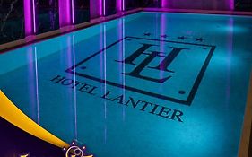 Hotel Lantier&Swimming Pool Zone